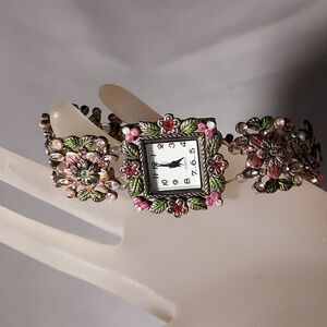 Vintage Avon Flower Rhinestones Stretch Band Women's Watch Unique Floral